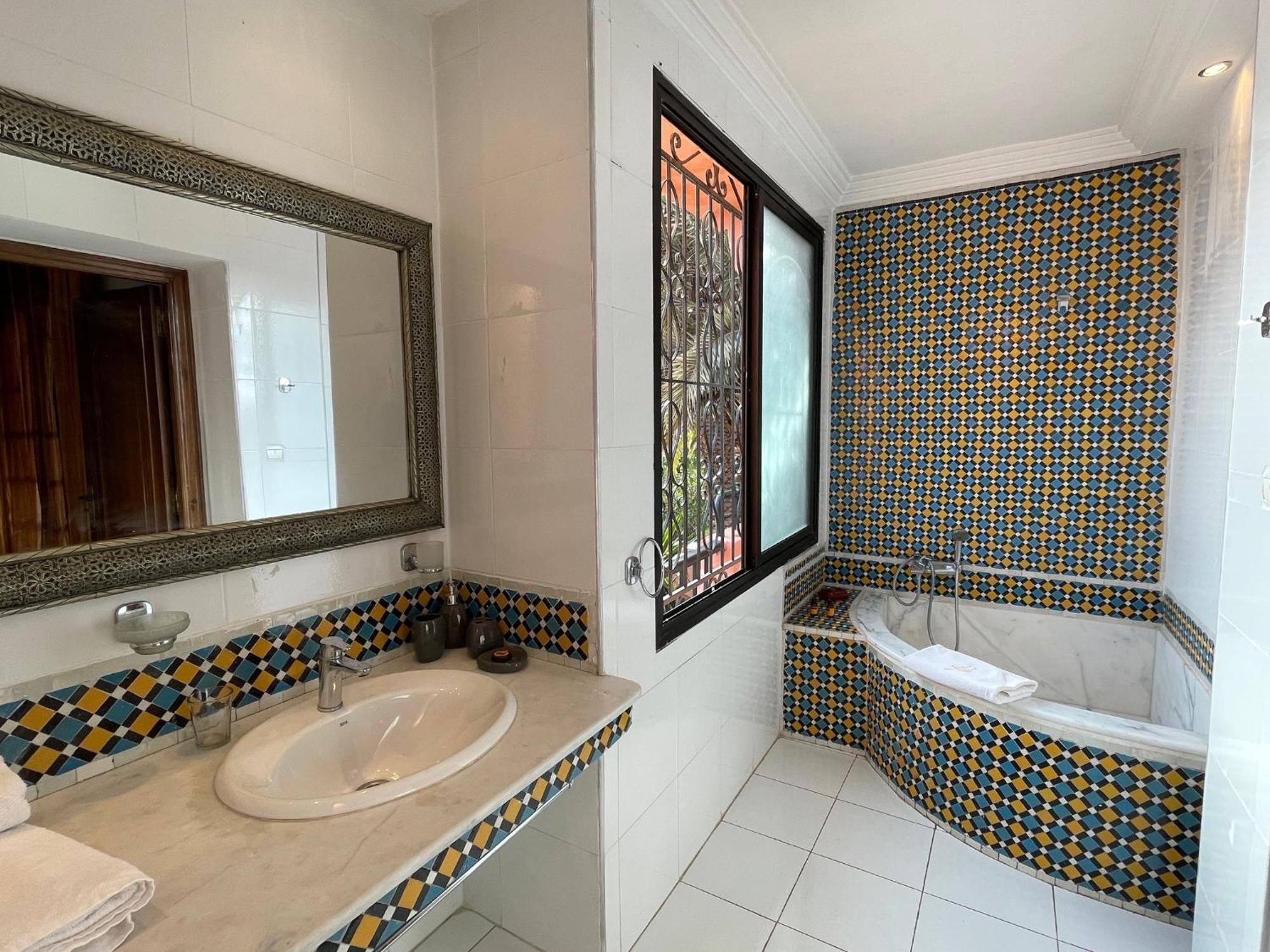 Dar Tahra Hotel Casablanca Buitenkant foto